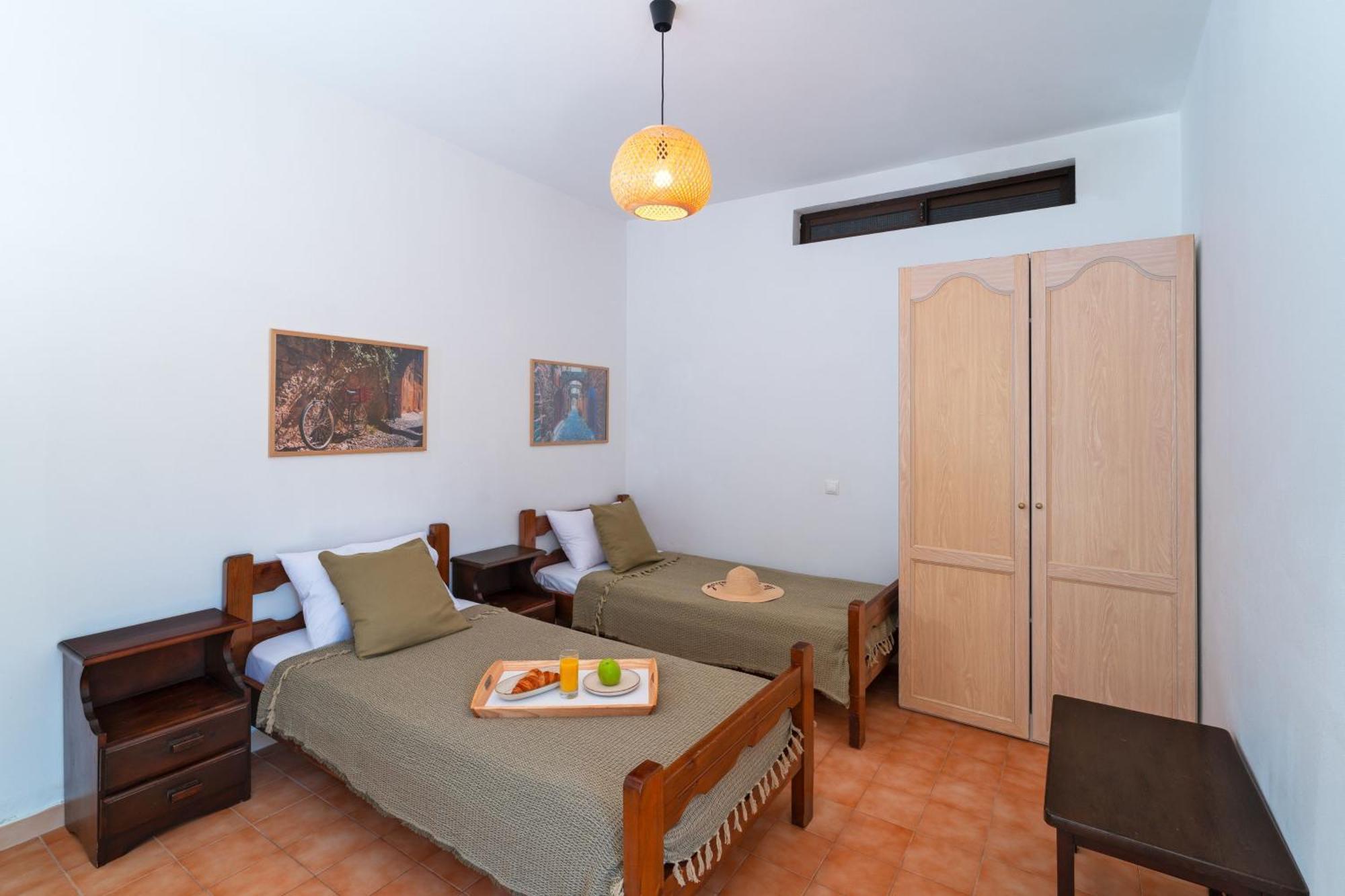 Tselios Apartments & Studios Kiotari Room photo